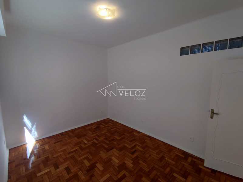 Apartamento à venda com 3 quartos, 110m² - Foto 17