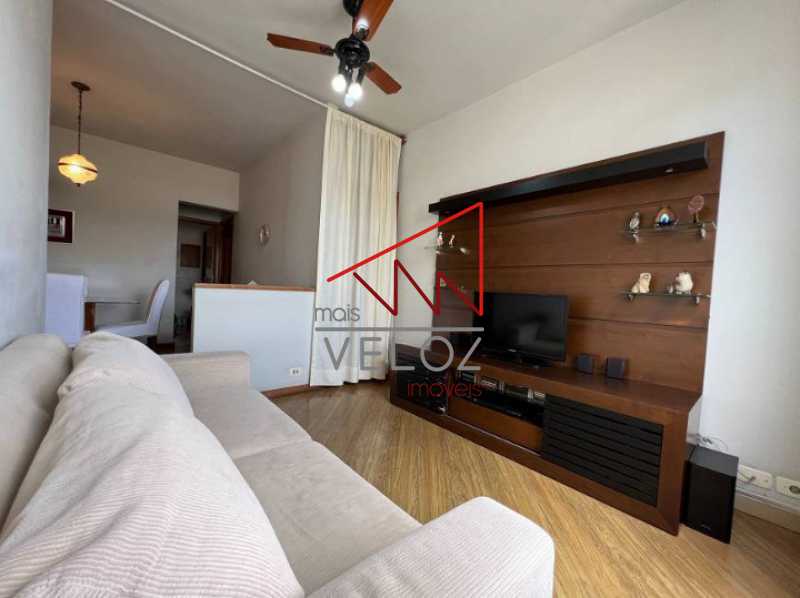 Apartamento à venda com 3 quartos, 90m² - Foto 5