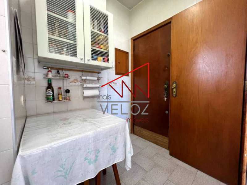 Apartamento à venda com 3 quartos, 90m² - Foto 29