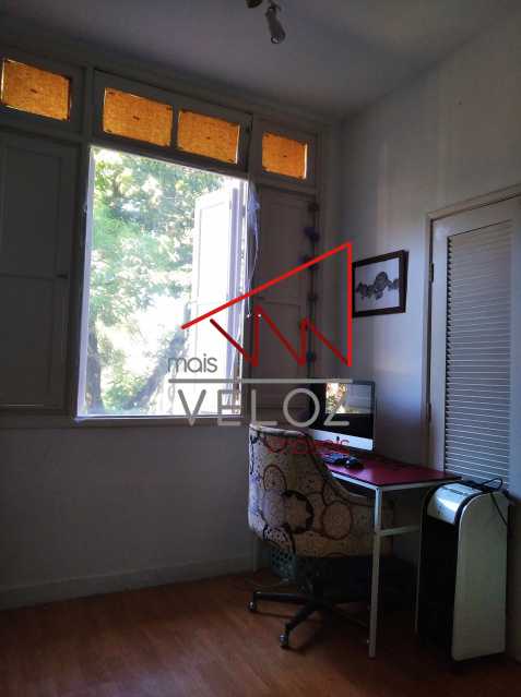 Apartamento à venda com 1 quarto, 50m² - Foto 14
