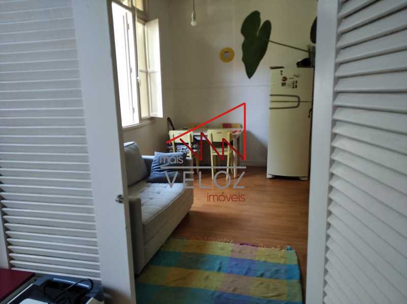 Apartamento à venda com 1 quarto, 50m² - Foto 20