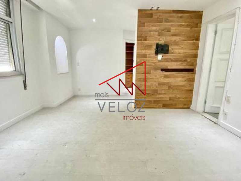 Apartamento à venda com 3 quartos, 175m² - Foto 8