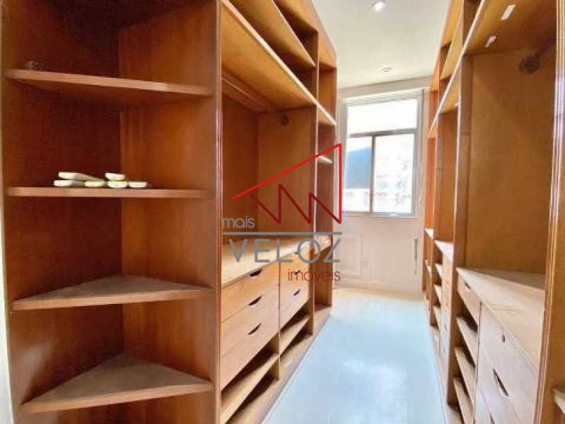 Apartamento à venda com 3 quartos, 175m² - Foto 10