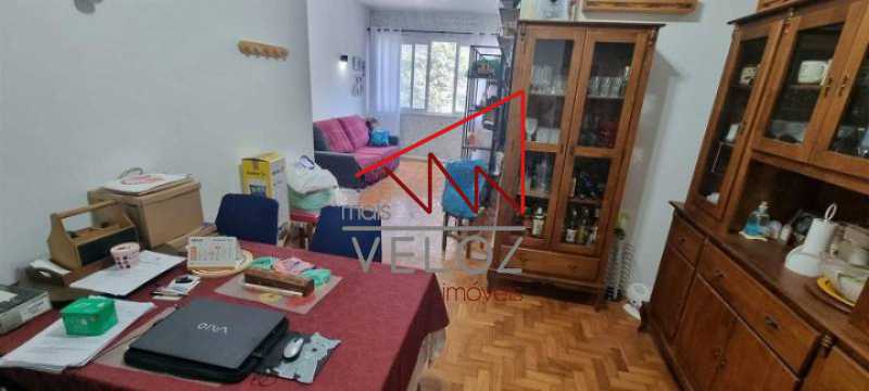 Apartamento à venda com 2 quartos, 83m² - Foto 3