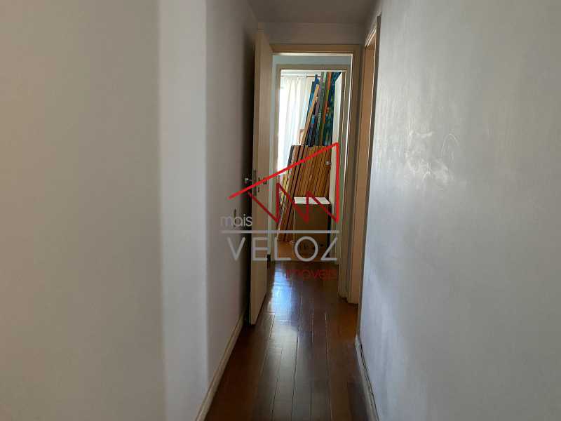 Apartamento à venda com 4 quartos, 160m² - Foto 8