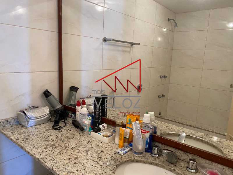 Apartamento à venda com 4 quartos, 160m² - Foto 23