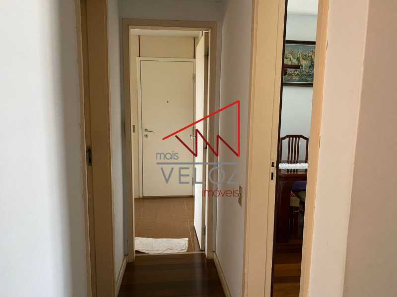 Apartamento à venda com 4 quartos, 160m² - Foto 19