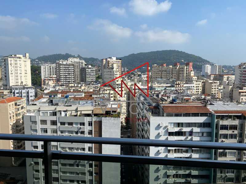 Apartamento à venda com 4 quartos, 160m² - Foto 2