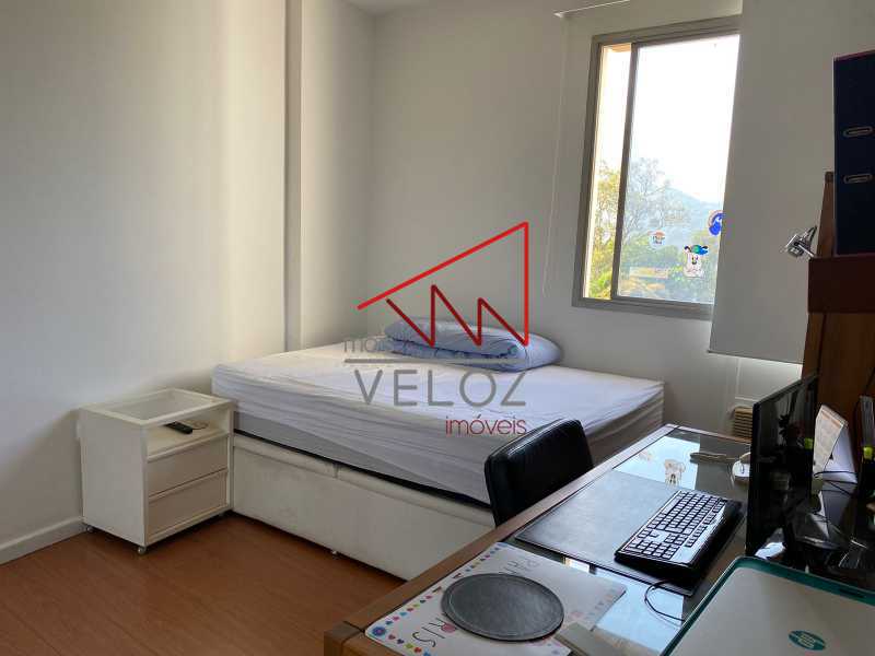 Apartamento à venda com 4 quartos, 160m² - Foto 18