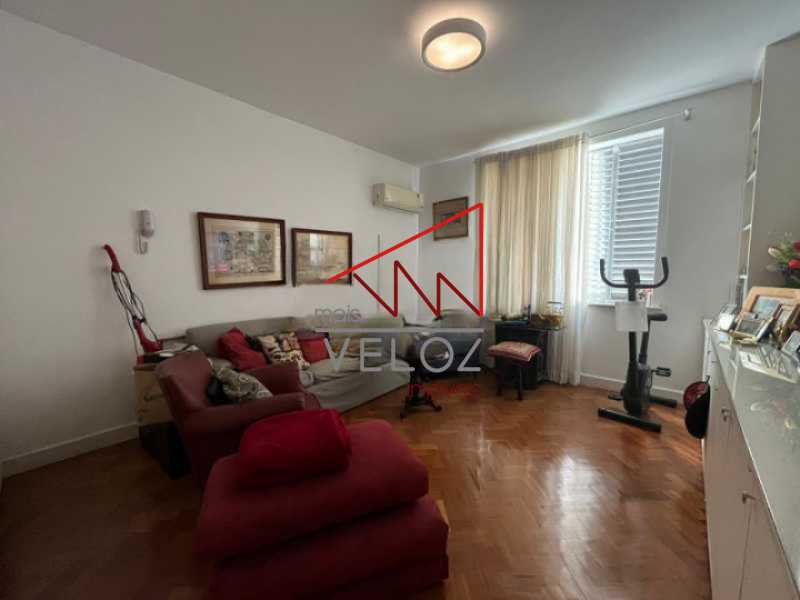 Apartamento à venda com 4 quartos, 200m² - Foto 6