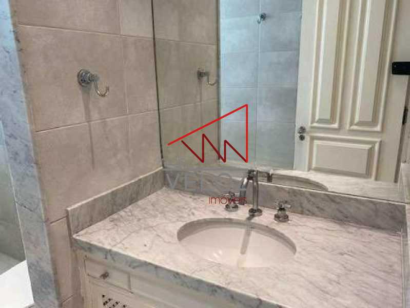 Apartamento à venda com 4 quartos, 250m² - Foto 7