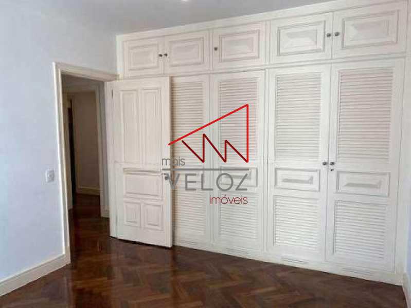 Apartamento à venda com 4 quartos, 250m² - Foto 8