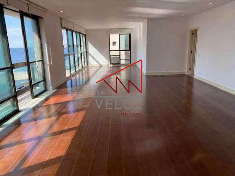 Apartamento à venda com 4 quartos, 250m² - Foto 5