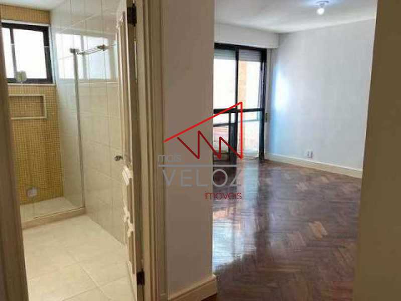 Apartamento à venda com 4 quartos, 250m² - Foto 13