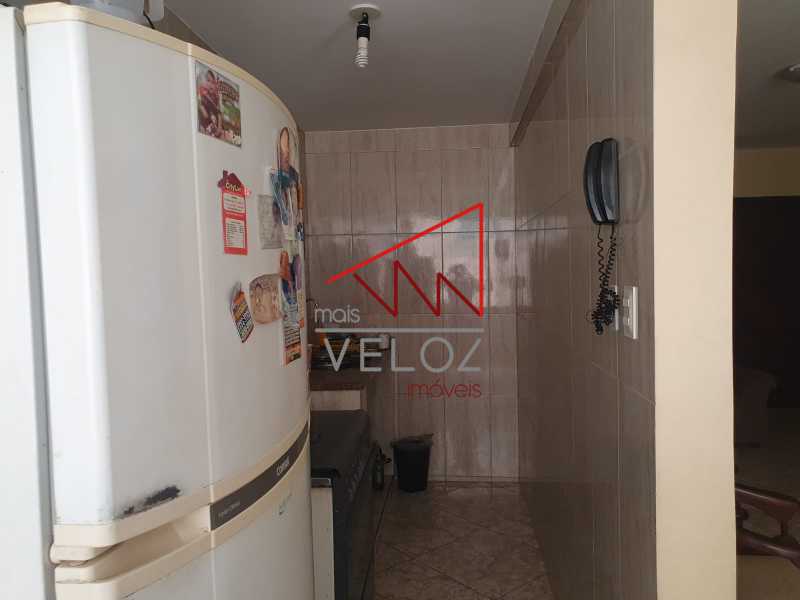 Apartamento à venda com 2 quartos, 67m² - Foto 10