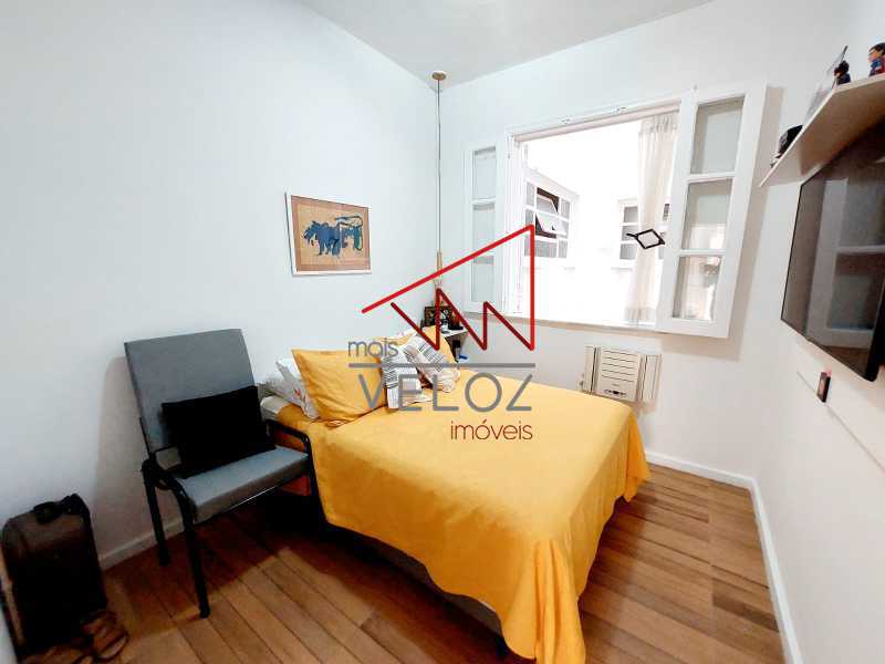 Apartamento à venda com 3 quartos, 80m² - Foto 12