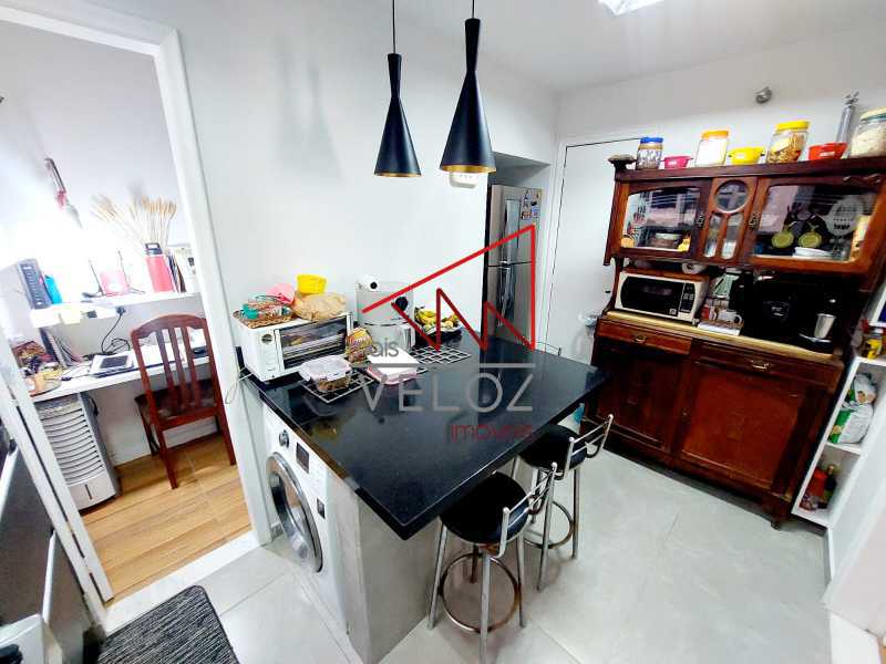 Apartamento à venda com 3 quartos, 80m² - Foto 21