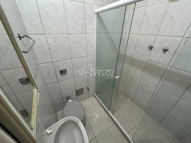 Apartamento à venda com 2 quartos, 70m² - Foto 18