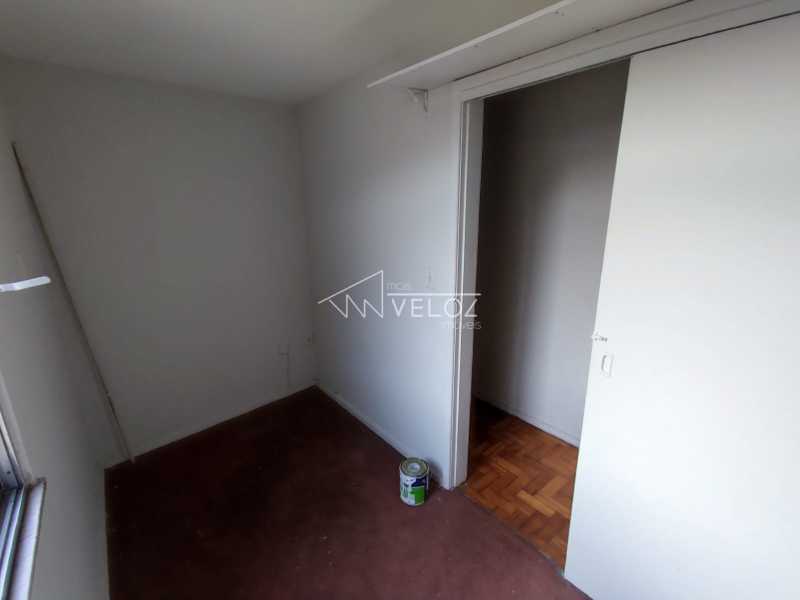 Apartamento à venda com 2 quartos, 80m² - Foto 7