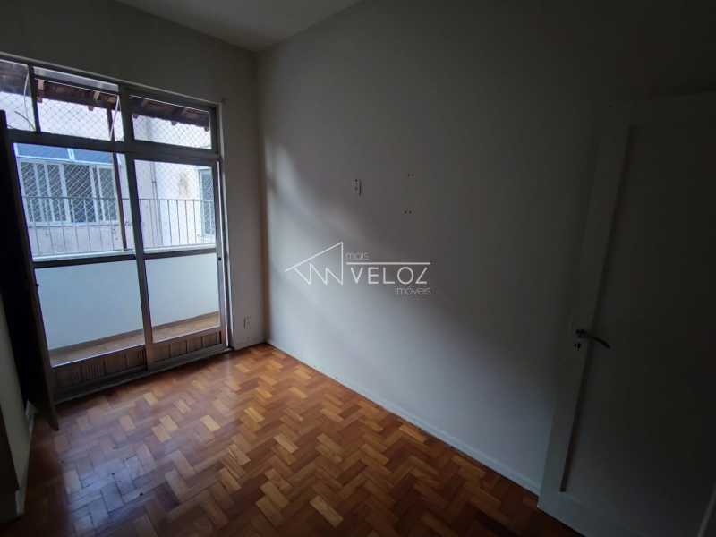 Apartamento à venda com 2 quartos, 80m² - Foto 14