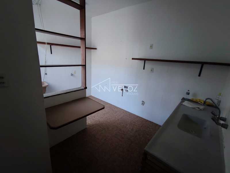 Apartamento à venda com 2 quartos, 80m² - Foto 18