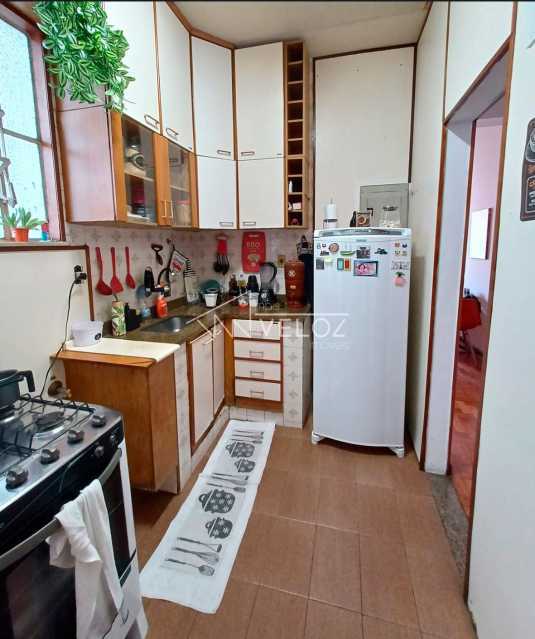 Apartamento à venda com 2 quartos, 100m² - Foto 10