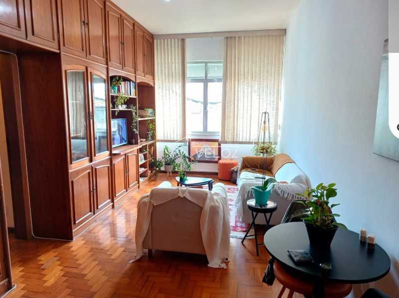 Apartamento à venda com 2 quartos, 100m² - Foto 1