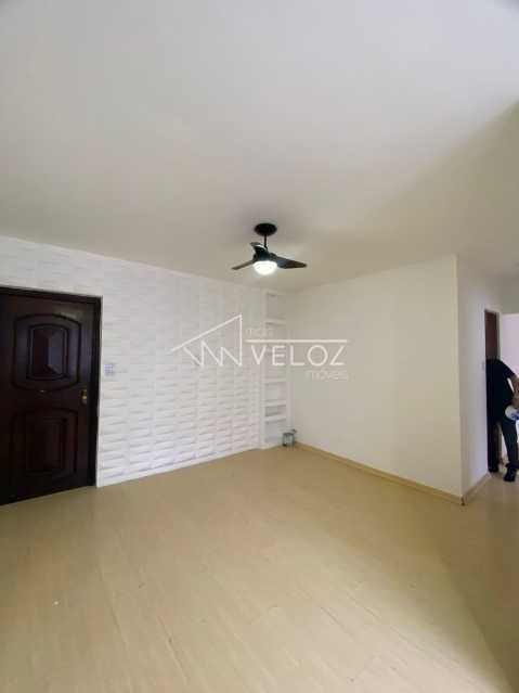 Apartamento à venda com 2 quartos, 72m² - Foto 6