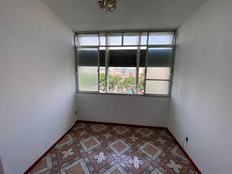 Apartamento à venda com 2 quartos, 73m² - Foto 2