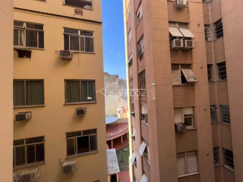 Apartamento à venda com 2 quartos, 60m² - Foto 19