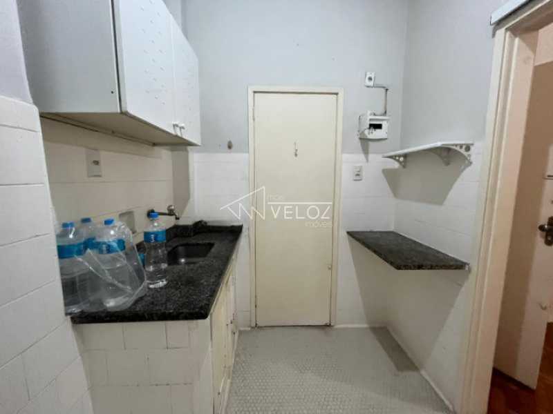 Apartamento à venda com 2 quartos, 60m² - Foto 12