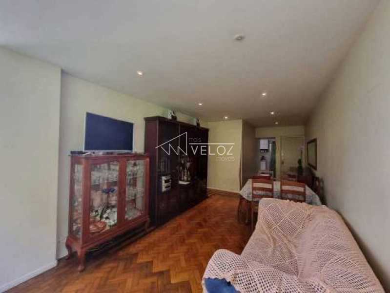 Apartamento à venda com 2 quartos, 80m² - Foto 1