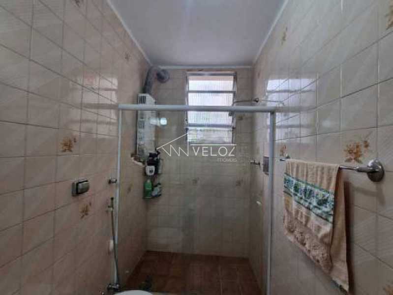 Apartamento à venda com 2 quartos, 80m² - Foto 2