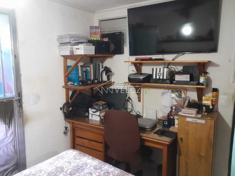 Casa de Vila à venda com 1 quarto, 40m² - Foto 1