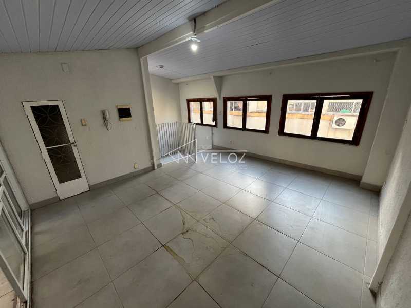 Cobertura à venda com 2 quartos, 155m² - Foto 14