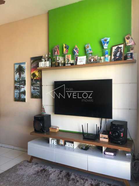 Apartamento à venda com 2 quartos, 73m² - Foto 4