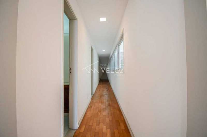 Apartamento à venda com 3 quartos, 200m² - Foto 7