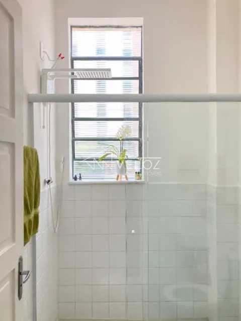 Apartamento à venda com 2 quartos, 67m² - Foto 11