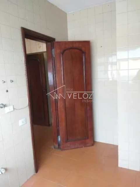 Apartamento à venda com 3 quartos, 107m² - Foto 6