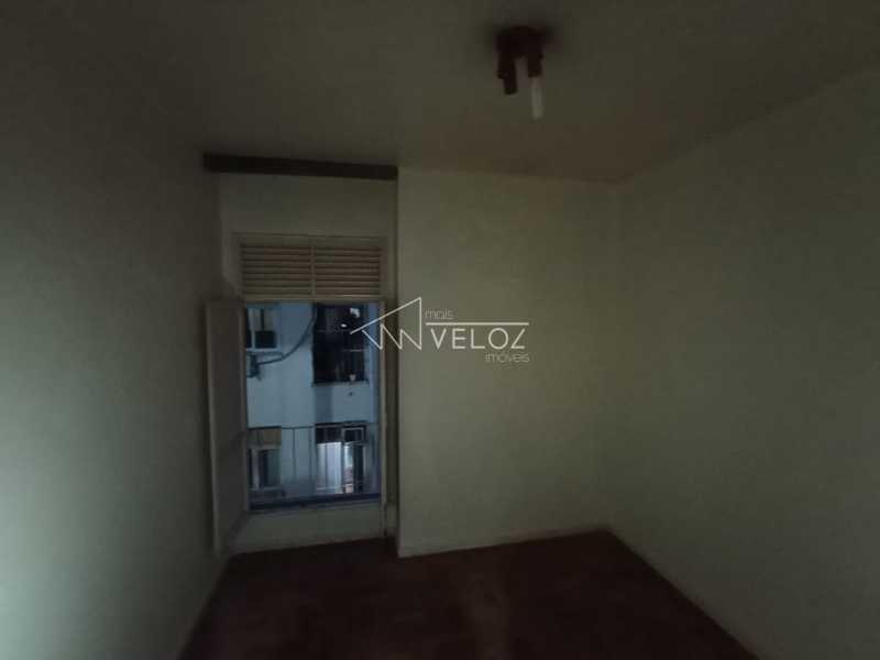 Apartamento à venda com 1 quarto, 32m² - Foto 7