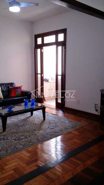 Apartamento à venda com 3 quartos, 125m² - Foto 1