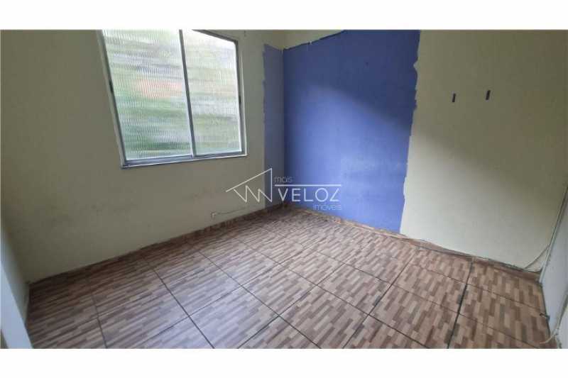 Apartamento à venda com 2 quartos, 64m² - Foto 1