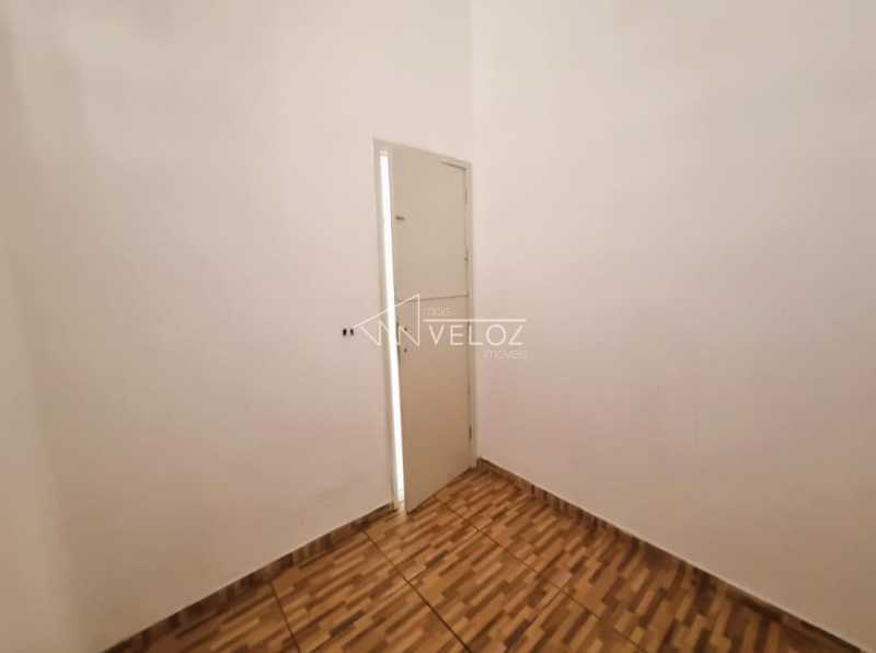 Apartamento à venda com 2 quartos, 64m² - Foto 7