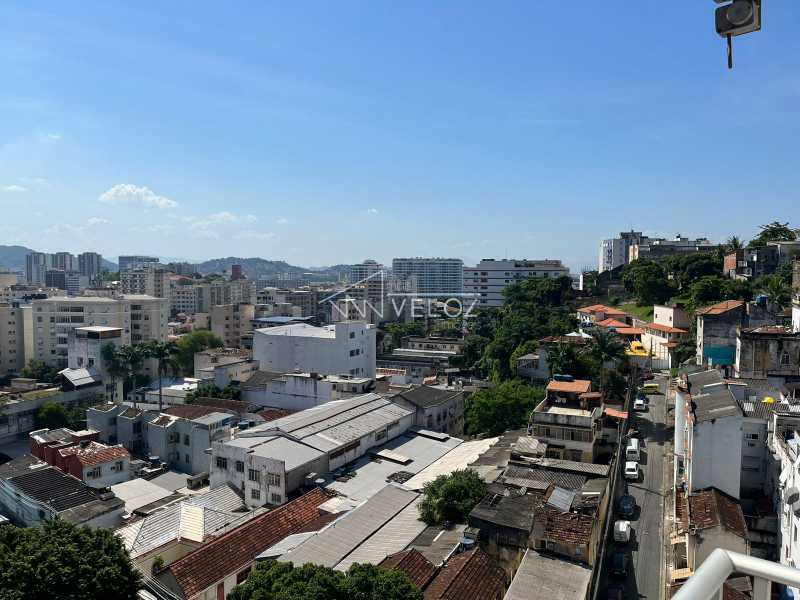 Apartamento à venda com 2 quartos, 69m² - Foto 12