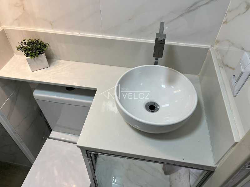 Apartamento à venda com 2 quartos, 69m² - Foto 17