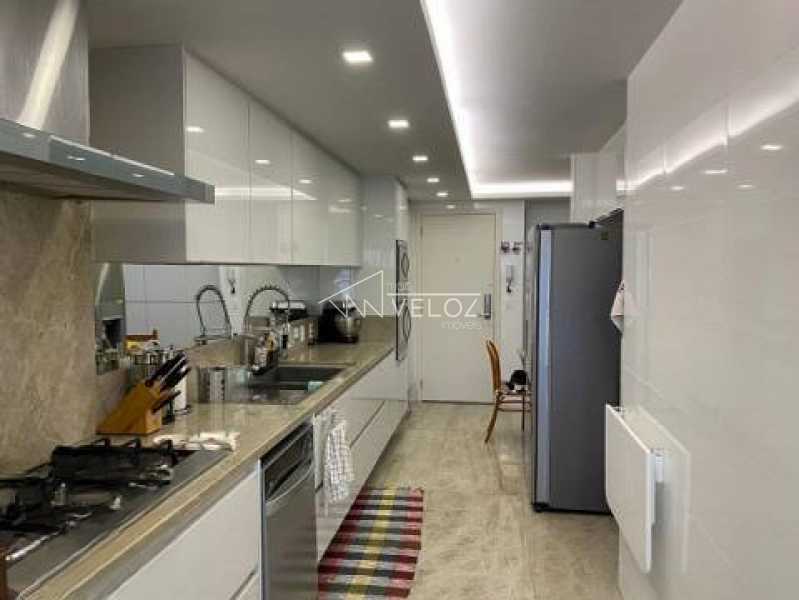 Apartamento à venda com 4 quartos, 211m² - Foto 16