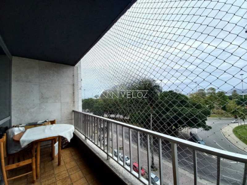 Apartamento à venda com 3 quartos, 164m² - Foto 11