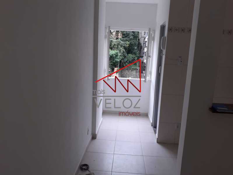 Apartamento à venda com 4 quartos, 140m² - Foto 28