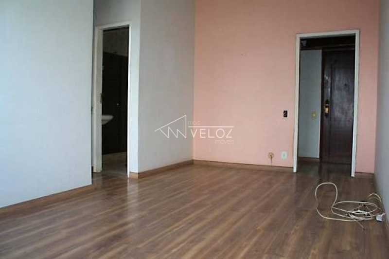 Apartamento à venda com 1 quarto, 59m² - Foto 4