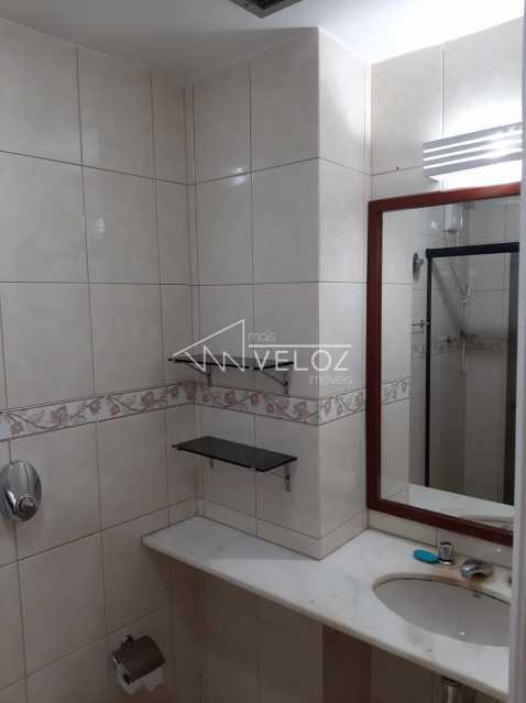 Apartamento à venda com 2 quartos, 70m² - Foto 25